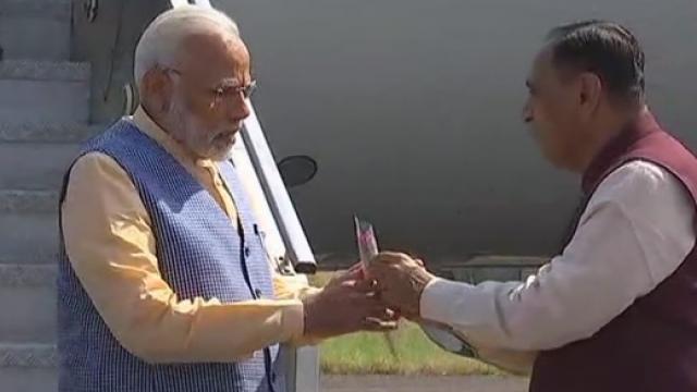 PM_Modi_in_Gujarat_1508651423